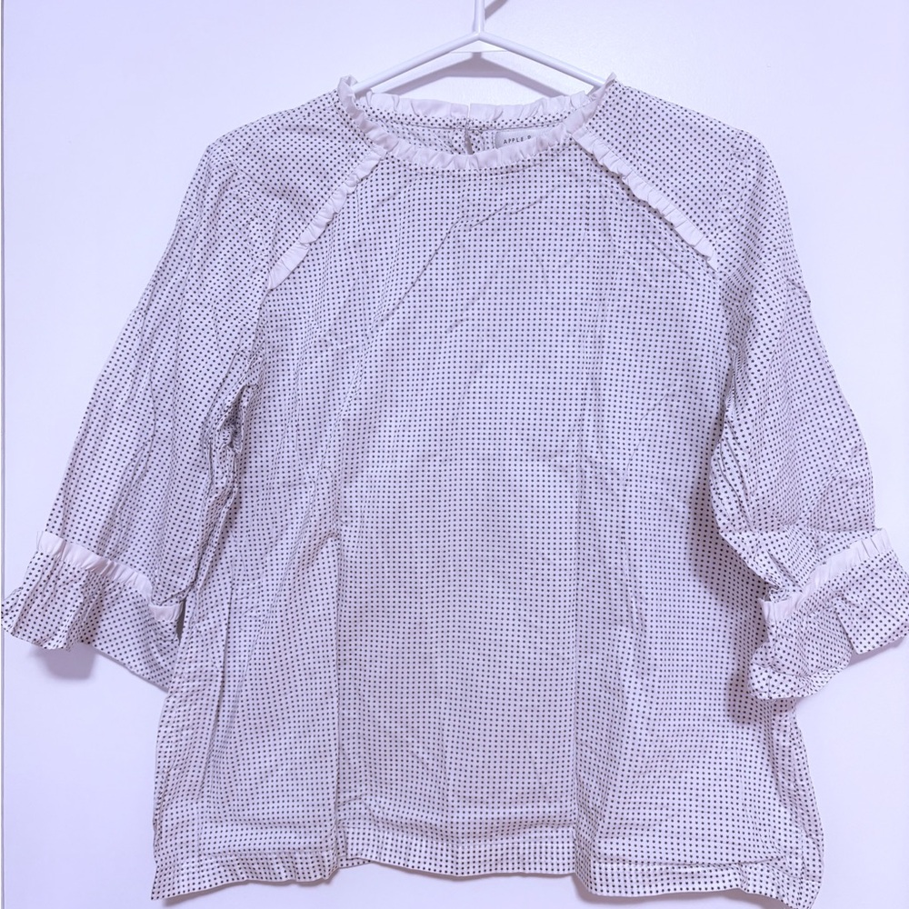Apple & Eve Black and White Star Blouse